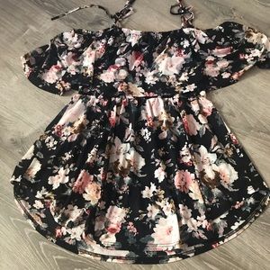 Siren Lily Maternity Shoulder Top